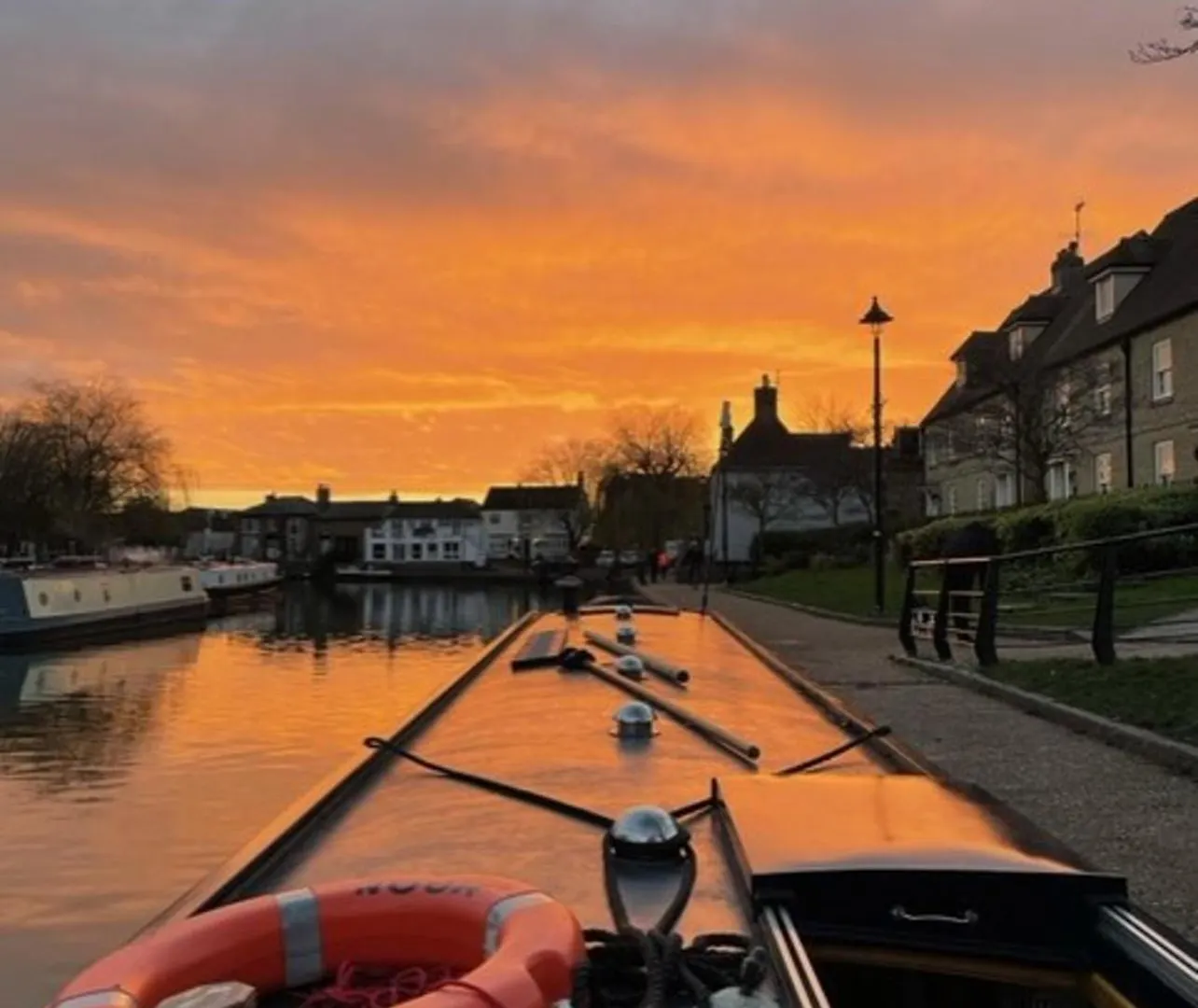 Hotel Cambridge Narrowboats - Beautiful New Moon Narrowboat 0*,